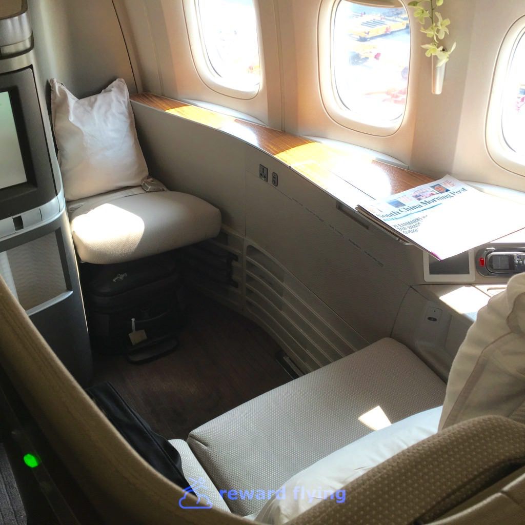 photo cx hkg-ord seat 2.